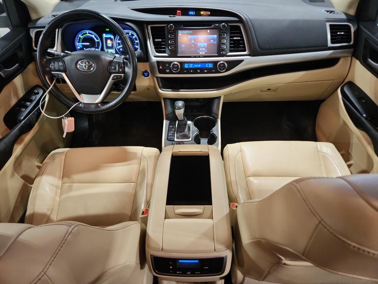 2017 Toyota Highlander Hybrid VIN: 5TDJGRFH1HS035818 Lot: 92933425