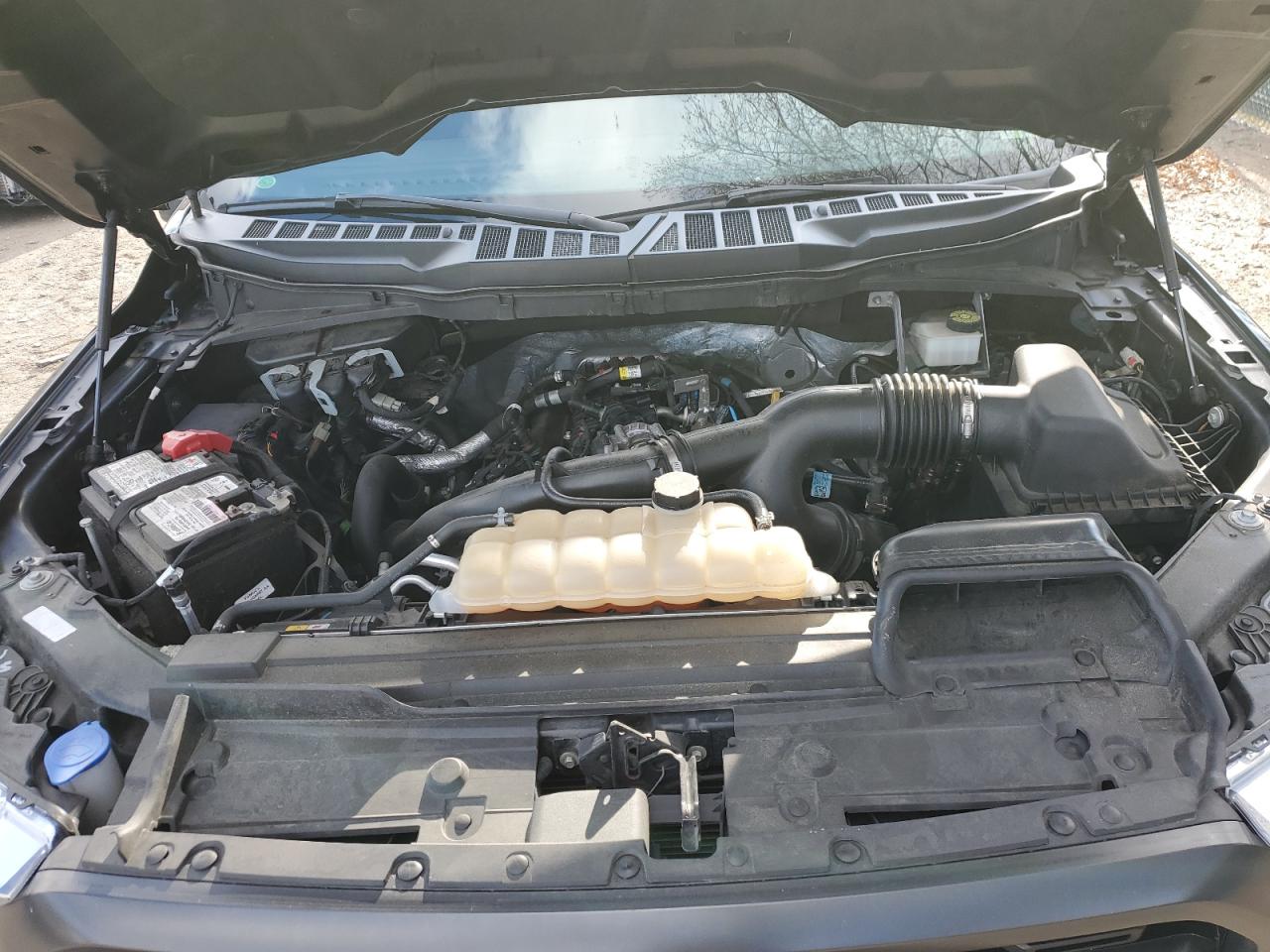 2022 Ford F150 Supercrew VIN: 1FTEW1EP6NFB82579 Lot: 92353045