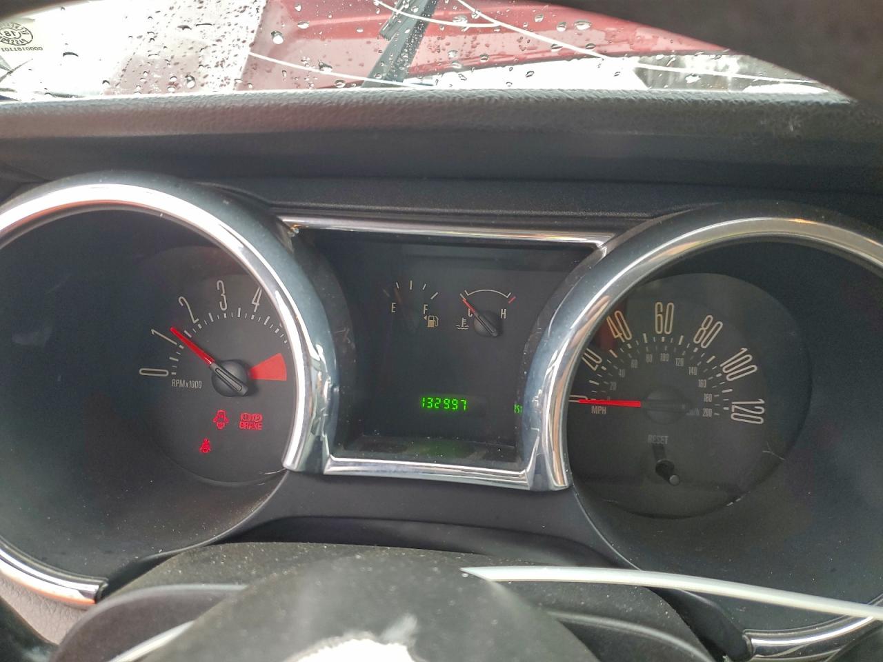 2005 Ford Mustang VIN: 1ZVFT80N155216040 Lot: 93871315