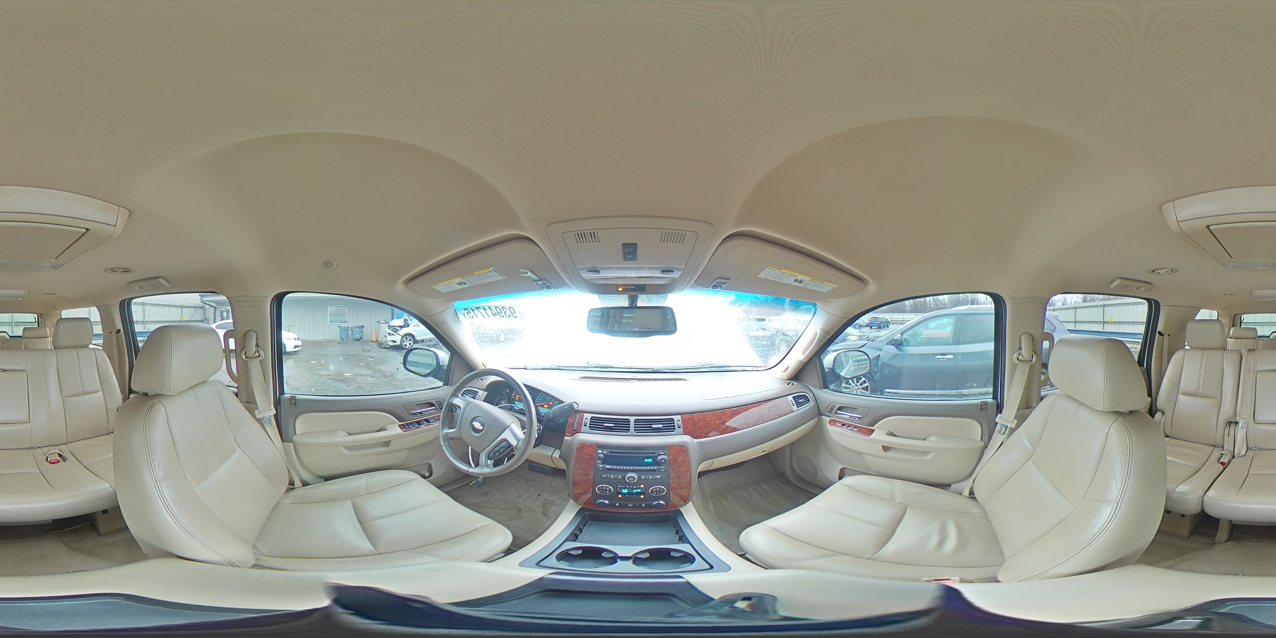 2014 Chevrolet Suburban K1500 Lt VIN: 1GNSKJE70ER166222 Lot: 93941715