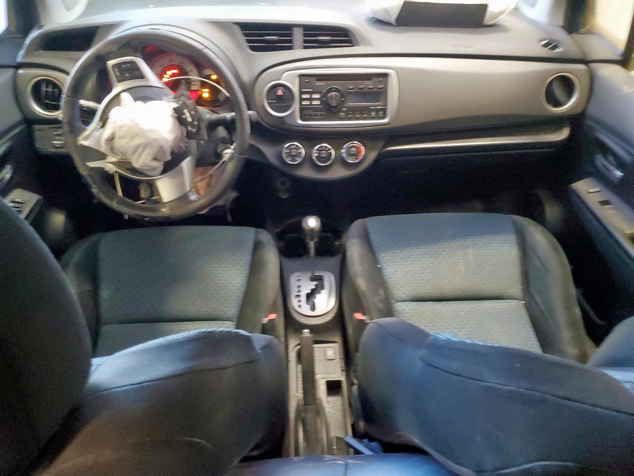 2013 Toyota Yaris VIN: JTDKTUD3XDD565849 Lot: 91906175