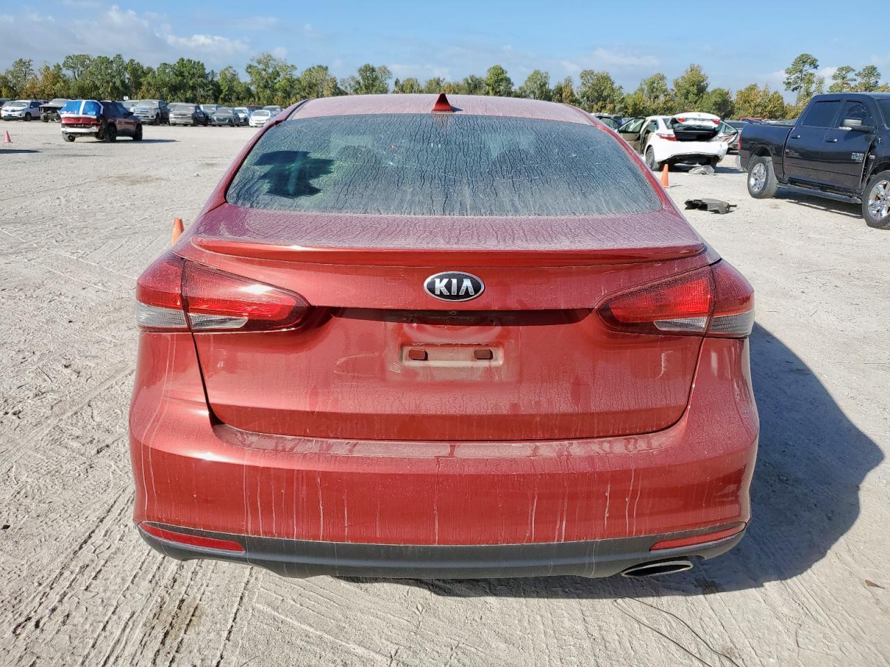 2017 Kia Forte Lx VIN: 3KPFL4A79HE083662 Lot: 91685455