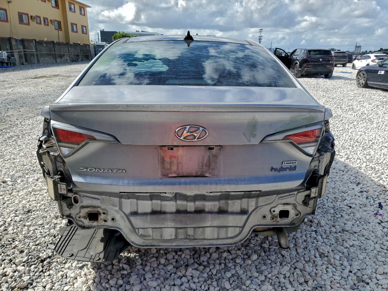 2016 Hyundai Sonata Hybrid VIN: KMHE34L14GA017828 Lot: 94544345