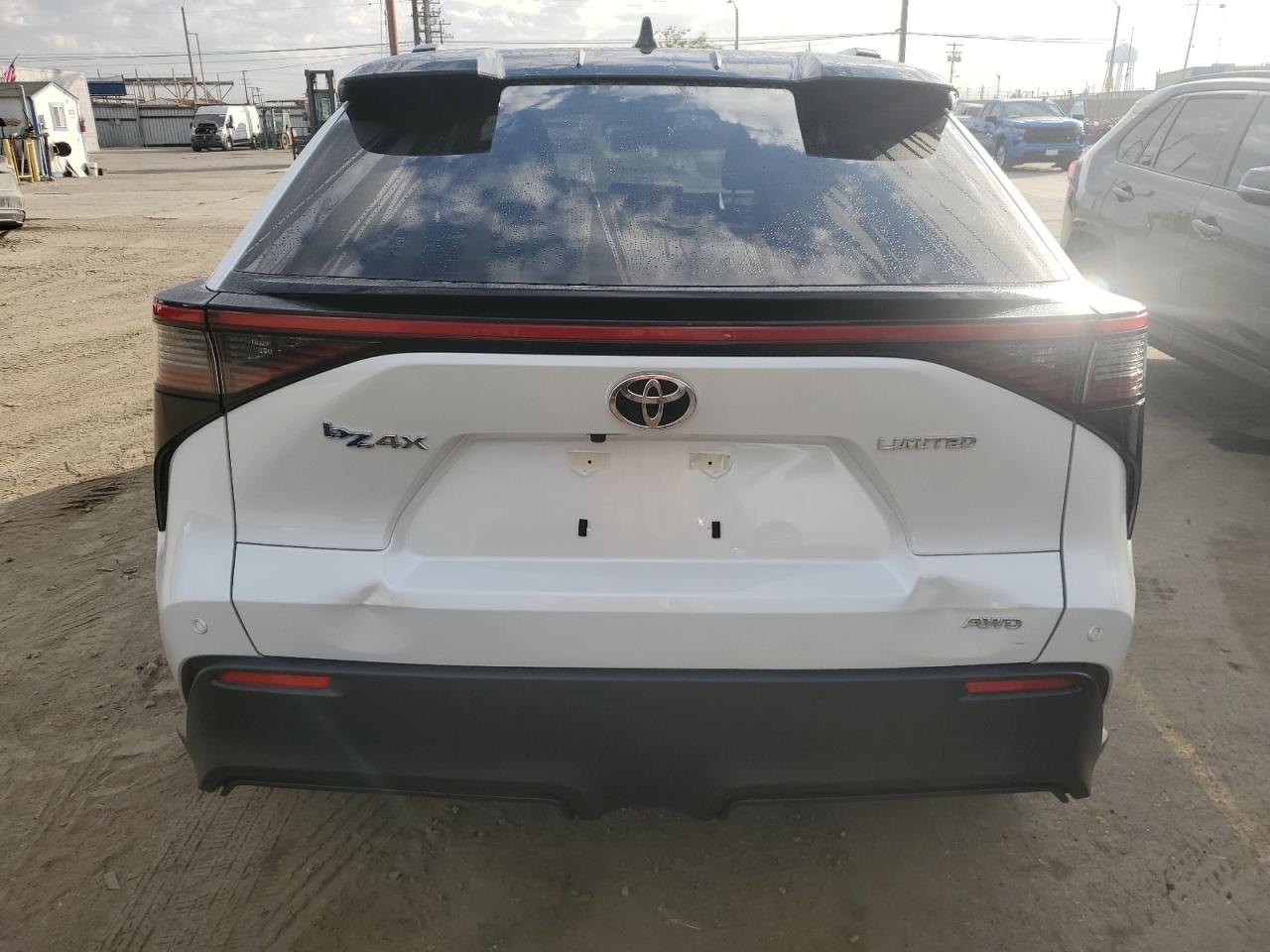 2023 Toyota Bz4X Xle VIN: JTMABACA8PA030764 Lot: 92645665