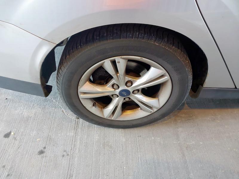 2011 FORD FOCUS 1.6 125 ZETEC 5DR POWERSHIFT