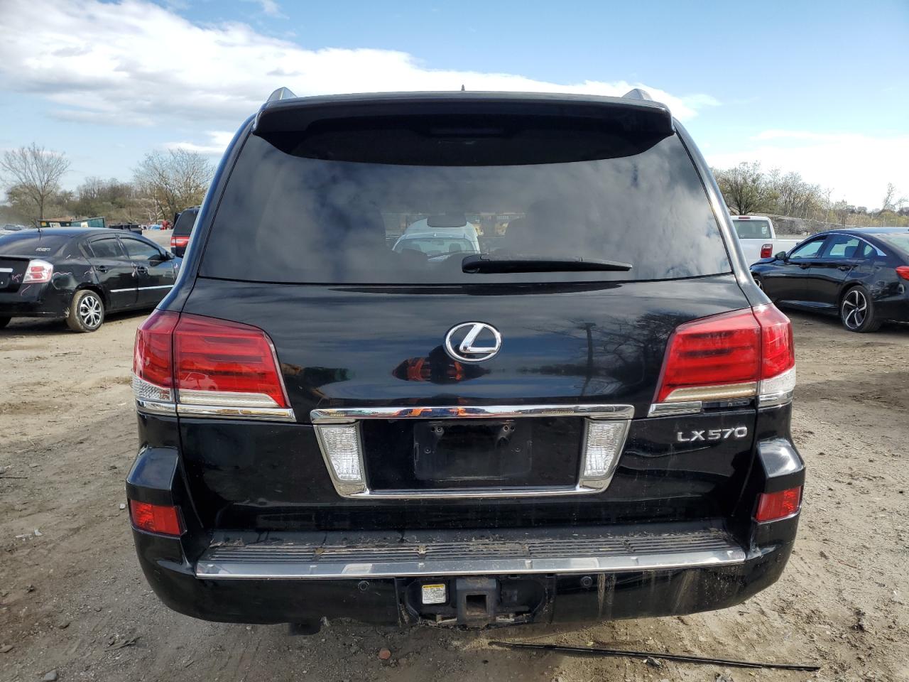 2015 Lexus Lx 570 VIN: JTJHY7AX1F4163593 Lot: 92543455