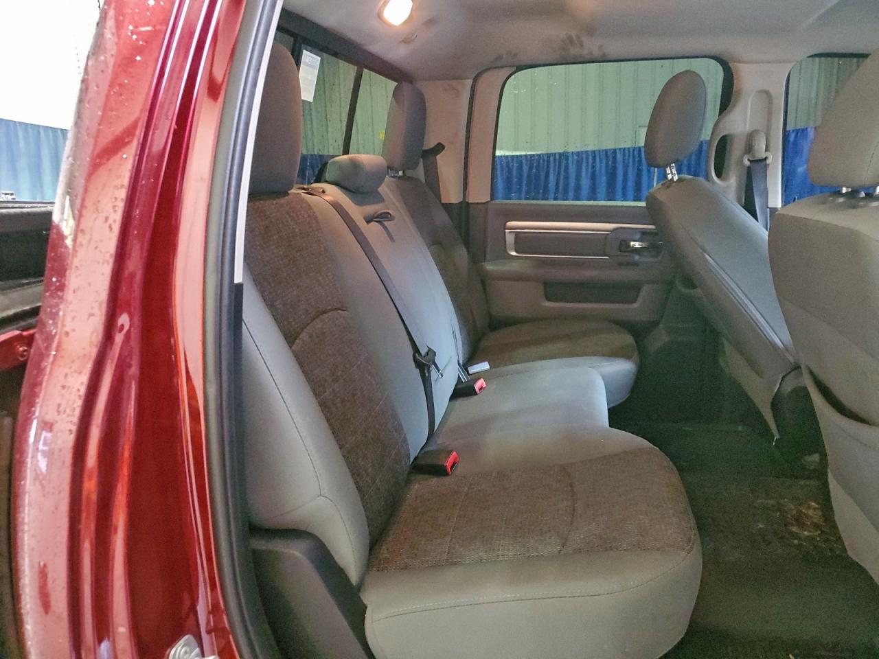 2017 Ram 1500 Slt VIN: 3C6RR7LT8HG605216 Lot: 93932175