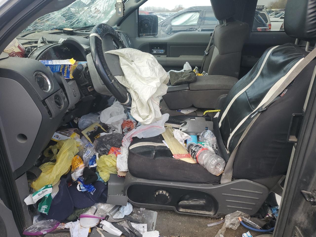 2005 Ford F150 VIN: 1FTPX14545NB14440 Lot: 92543825