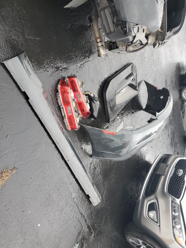 2014 Chevrolet Camaro Ls VIN: 2G1FA1E31E9298953 Lot: 92860635