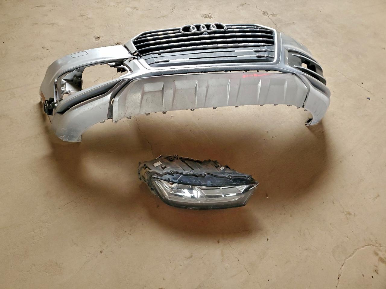 2017 Audi Q7 Premium Plus VIN: WA1LAAF72HD029678 Lot: 93351165