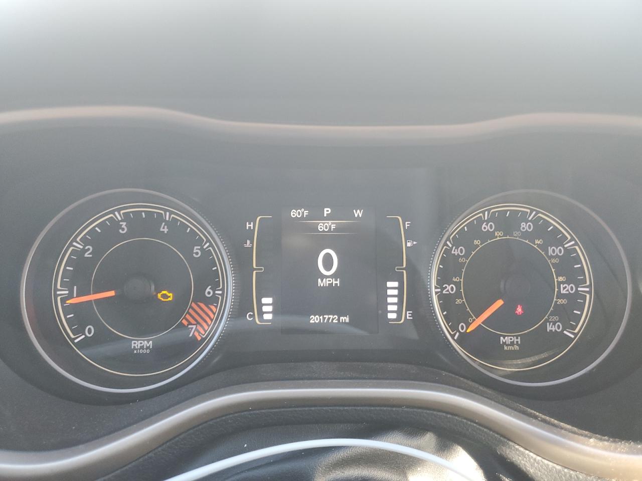 2015 Jeep Cherokee Latitude VIN: 1C4PJLCB8FW759897 Lot: 90993275