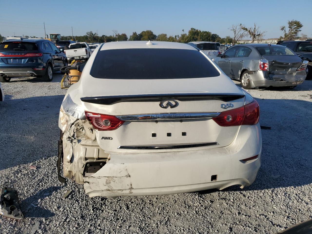 2015 Infiniti Q50 Base VIN: JN1BV7AR3FM403751 Lot: 93948335