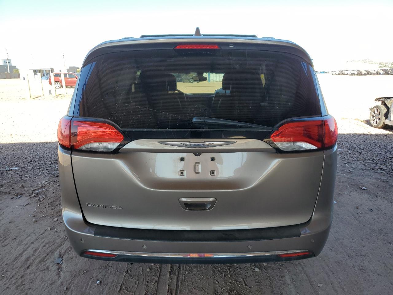 2017 Chrysler Pacifica Touring L Plus VIN: 2C4RC1EGXHR537003 Lot: 92016865