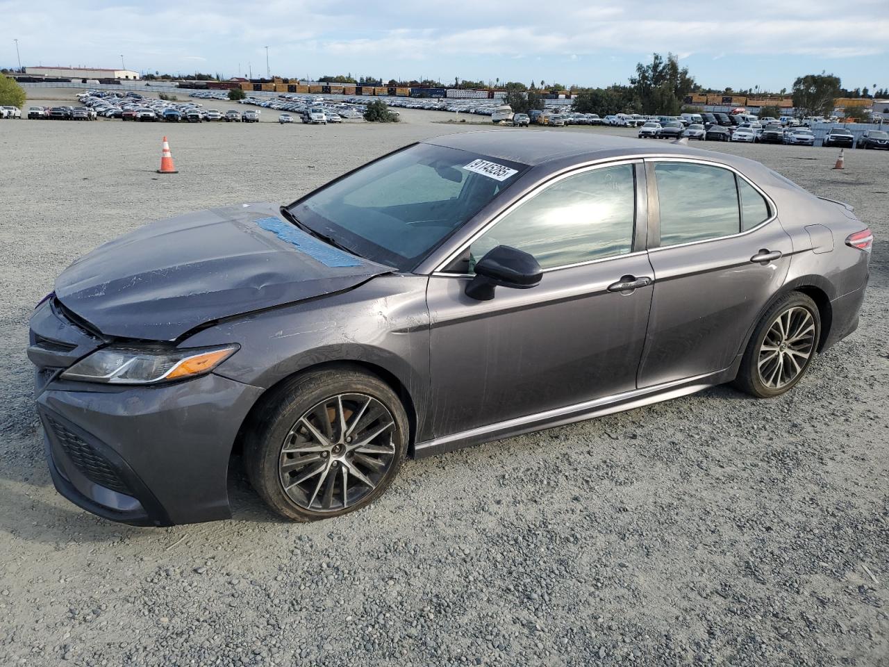 2019 Toyota Camry L grey null gas 4T1B11HK4KU197568 photo #1