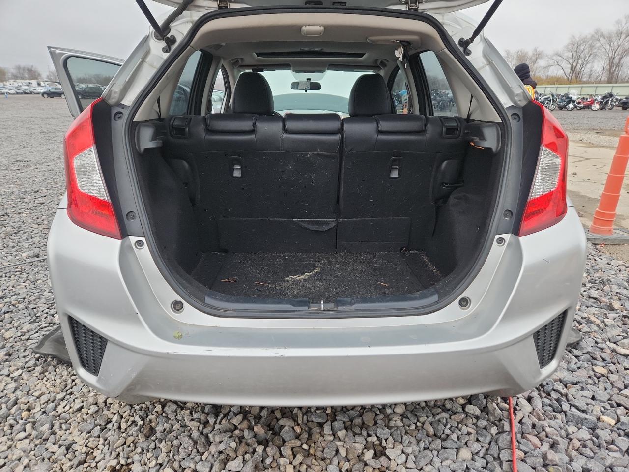 2015 Honda Fit Ex VIN: 3HGGK5H82FM710928 Lot: 93477855