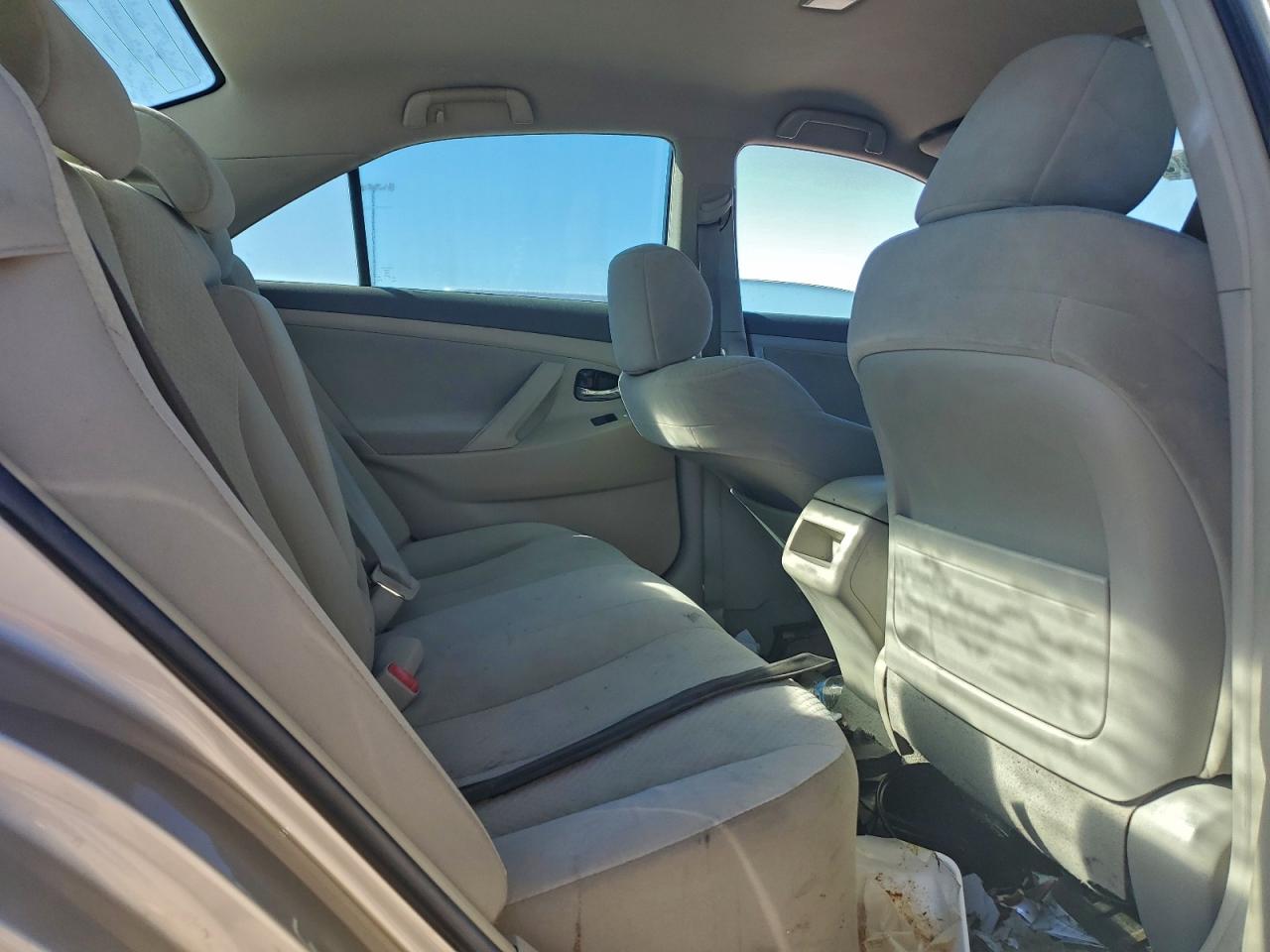 2008 Toyota Camry Ce VIN: 4T1BE46K98U747719 Lot: 93950445