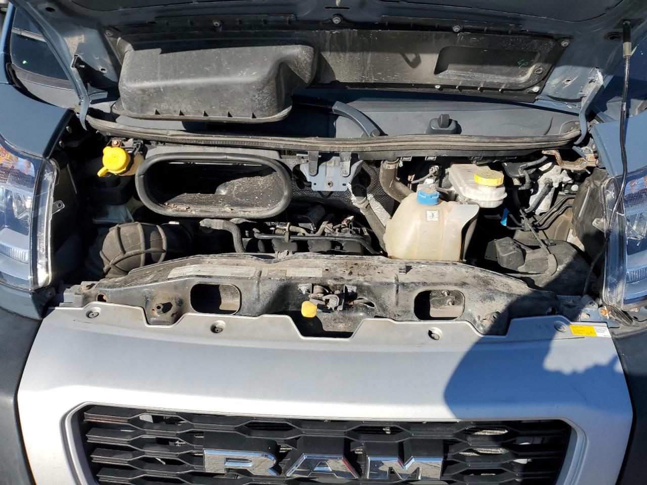 2020 Ram Promaster Delivery Van VIN: 3C6URVJG8LE117697 Lot: 91579615