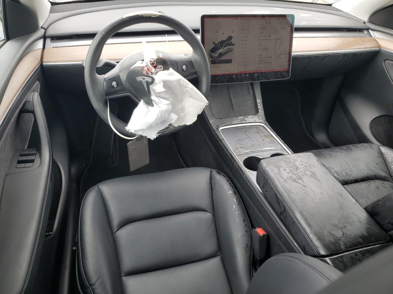 2024 Tesla Model Y VIN: 7SAYGDED1RF194539 Lot: 87478465