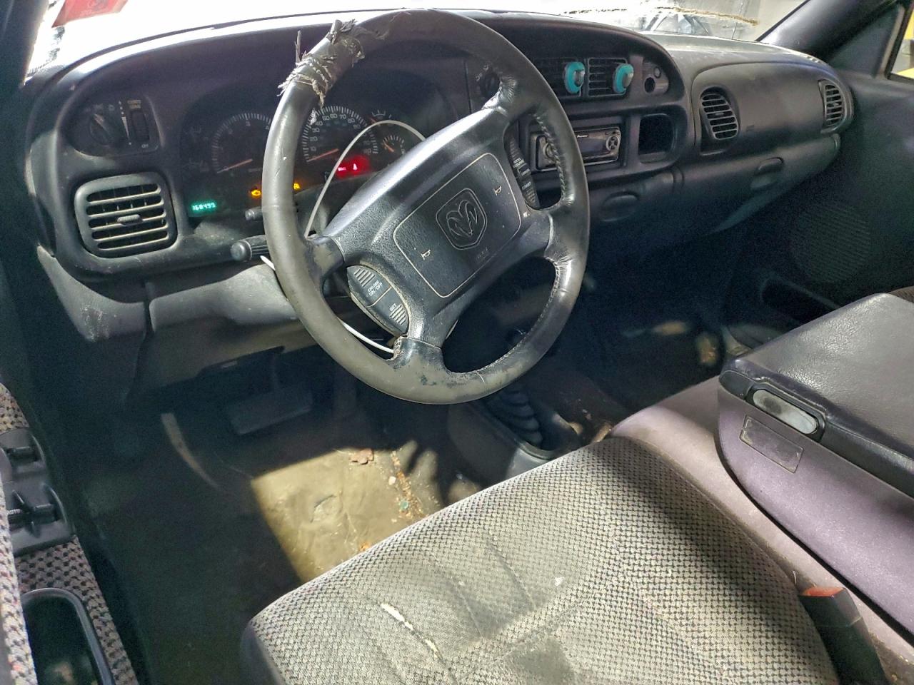 2001 Dodge Ram 2500 VIN: 3B7KF23Z11G748704 Lot: 94194805