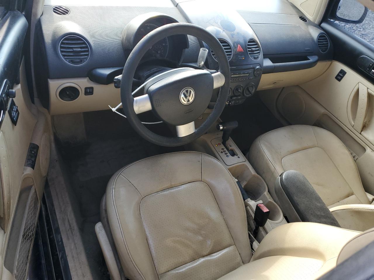 2008 Volkswagen New Beetle S VIN: 3VWRW31C78M518449 Lot: 92916285