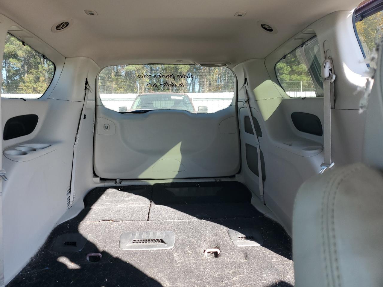 2021 Chrysler Pacifica Touring L VIN: 2C4RC1BG3MR521692 Lot: 92326325