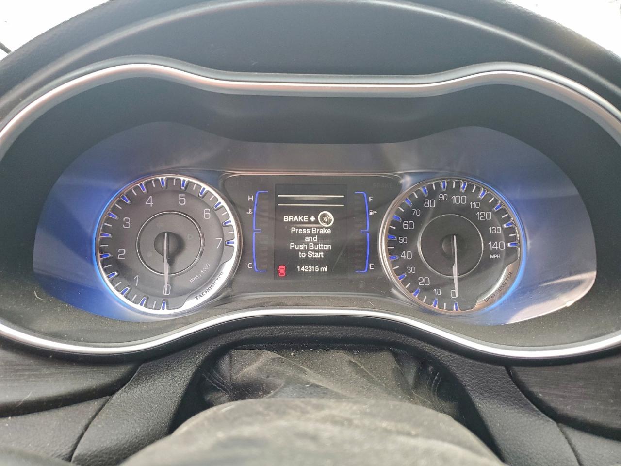 2015 Chrysler 200 Limited VIN: 1C3CCCAB5FN689099 Lot: 94724975