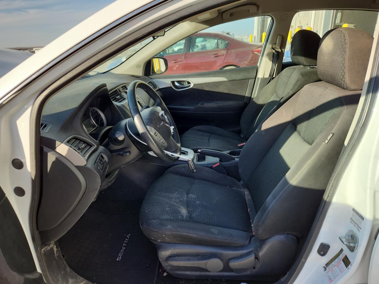 2014 Nissan Sentra S VIN: 3N1AB7AP2EY330189 Lot: 92502305