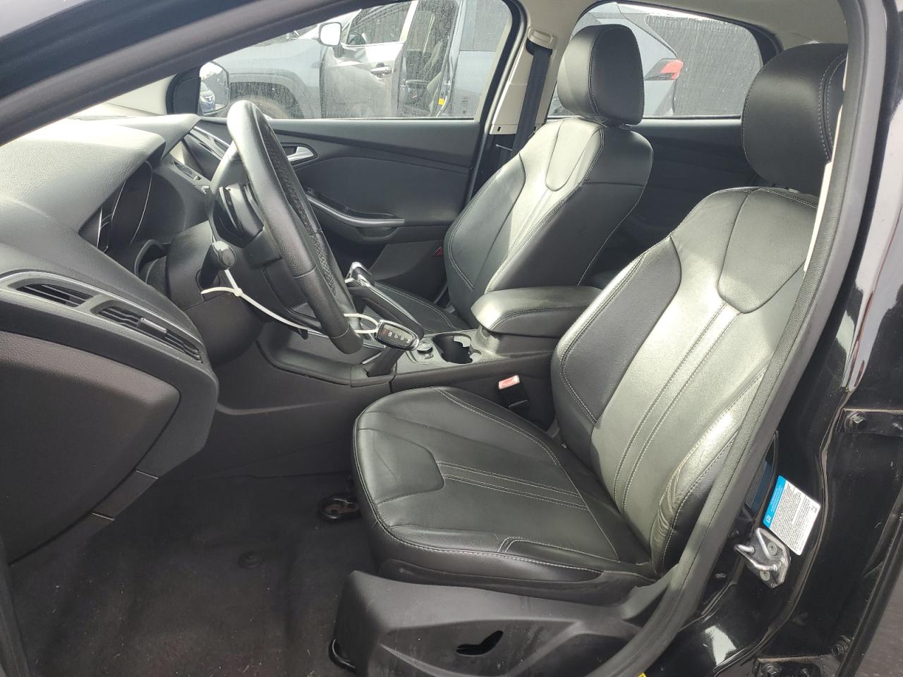 2013 Ford Focus Titanium VIN: 1FADP3N22DL217391 Lot: 90852845