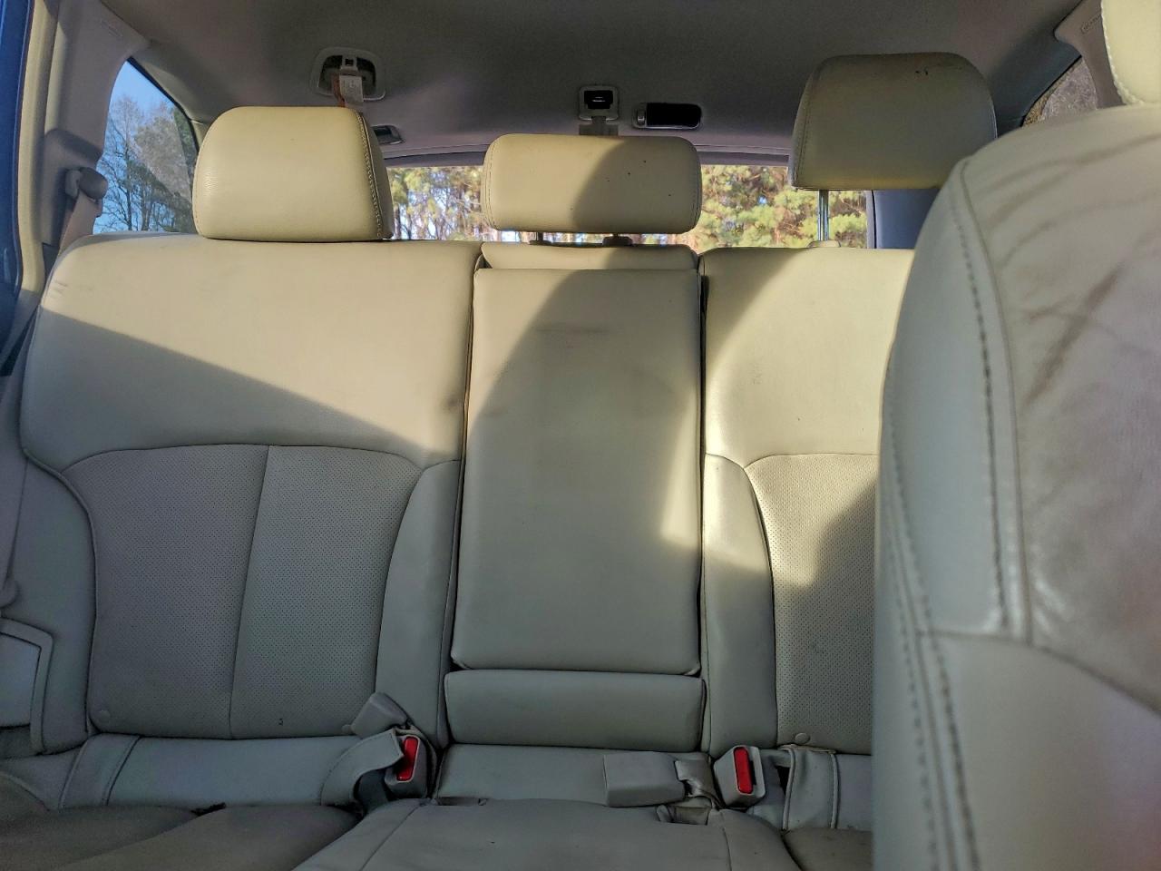 2010 Subaru Outback 2.5I Limited VIN: 4S4BRBKC9A3355827 Lot: 94405875