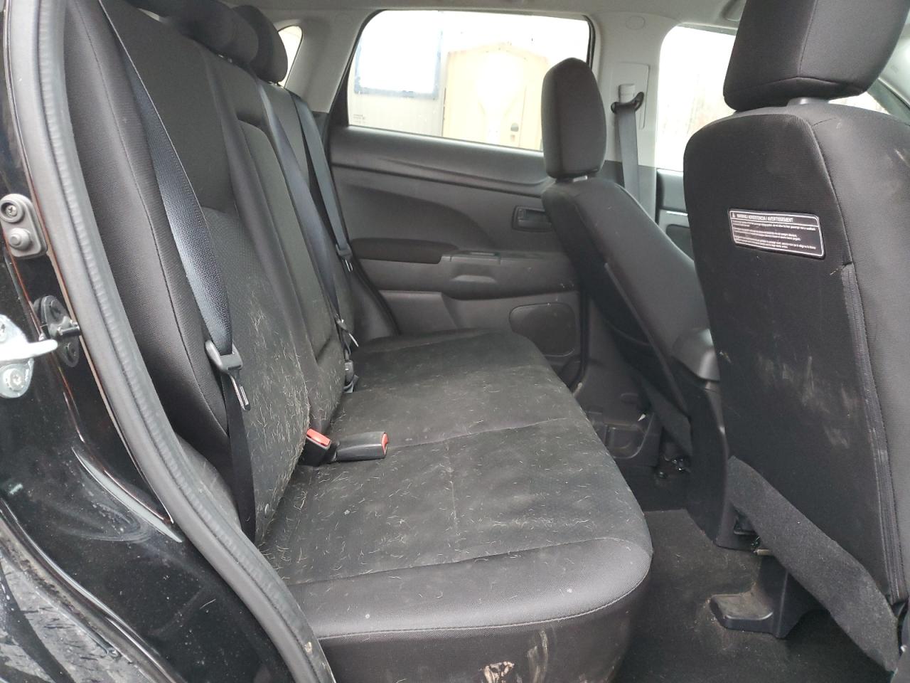 2015 Mitsubishi Outlander Sport Es VIN: 4A4AR3AU4FE030023 Lot: 92482875