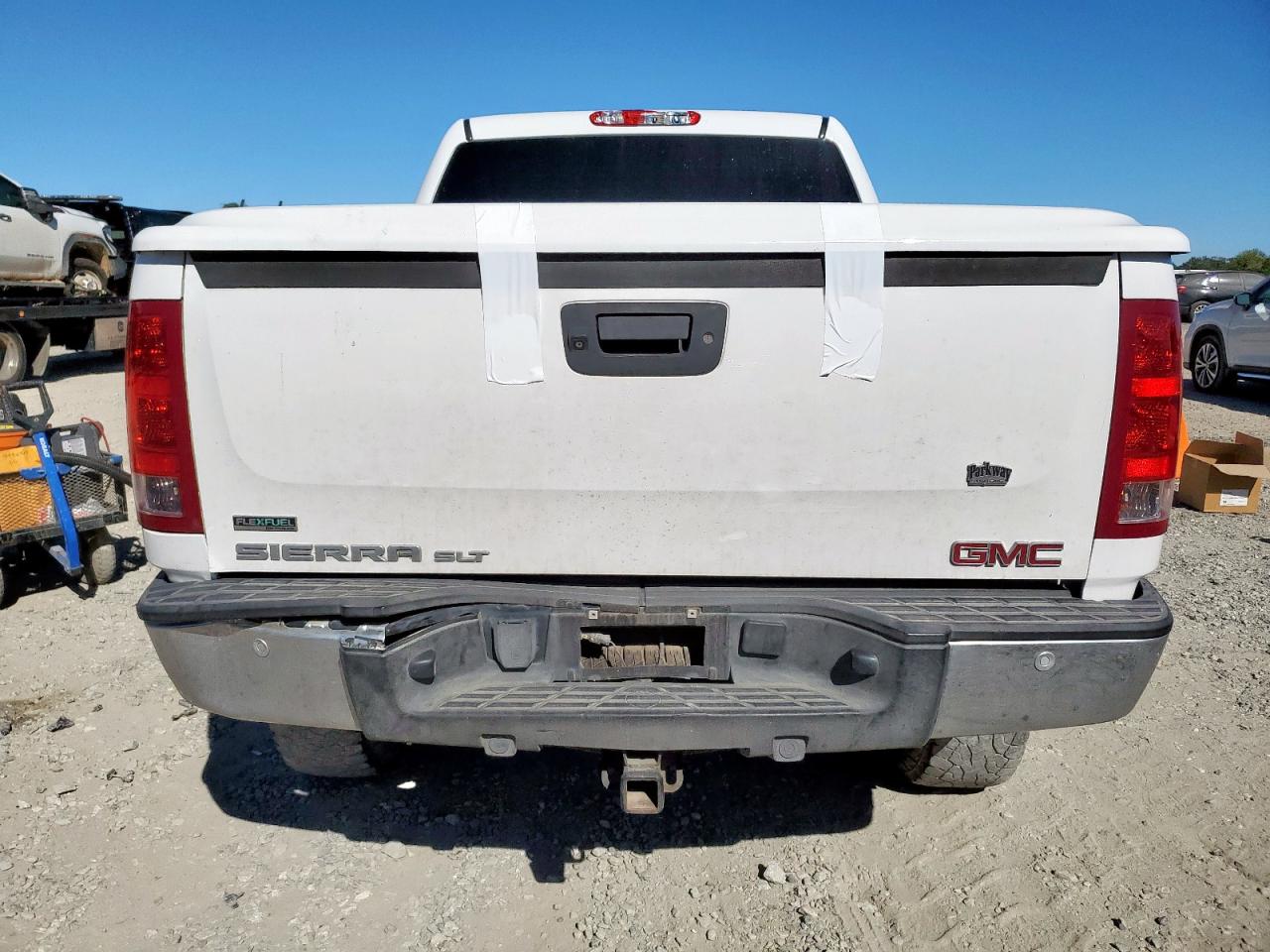 2011 GMC Sierra K1500 Slt VIN: 3GTP2WE30BG260198 Lot: 92253415