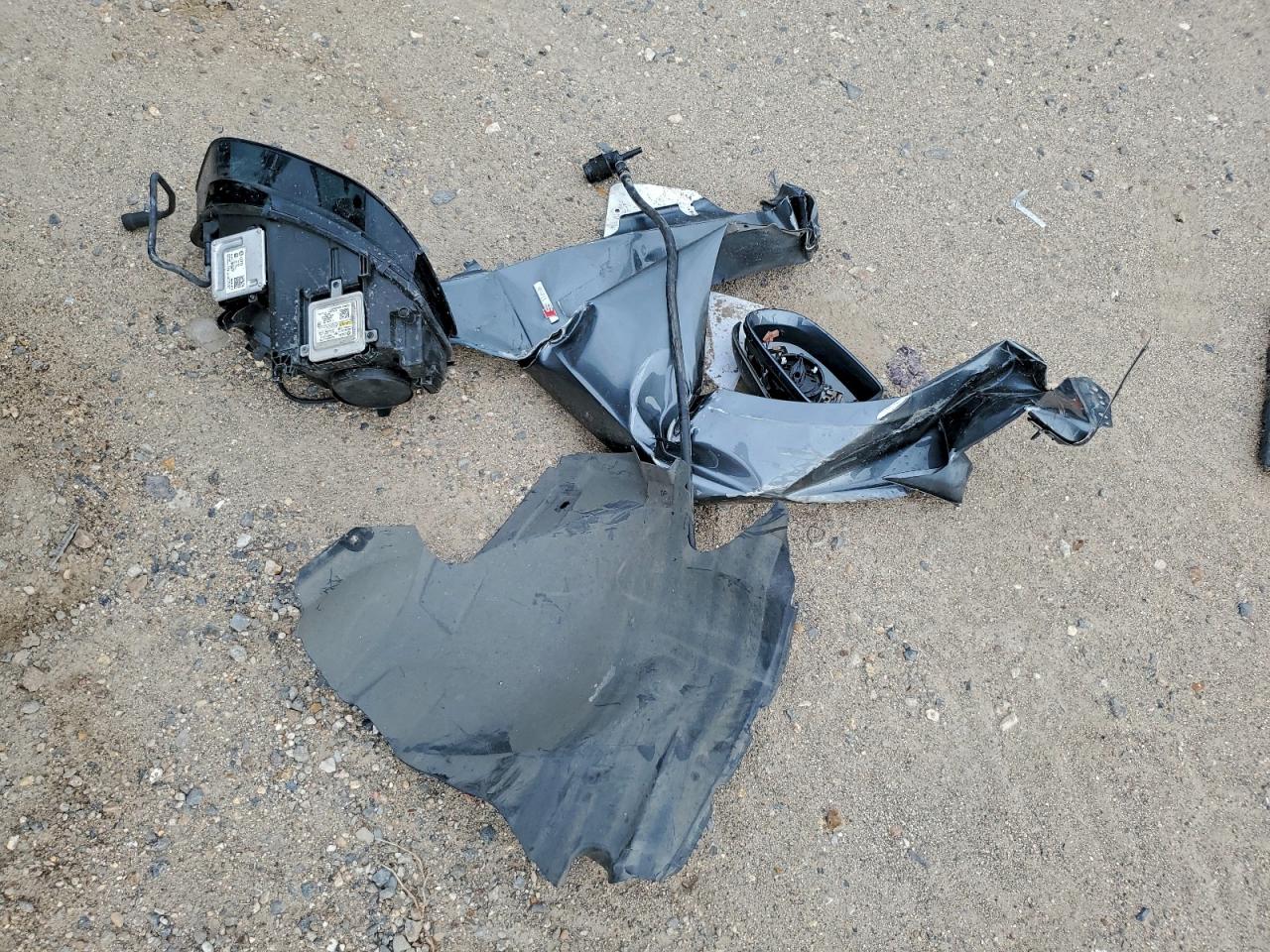 2014 Audi A4 Premium VIN: WAUBFAFL8EN043975 Lot: 94226275