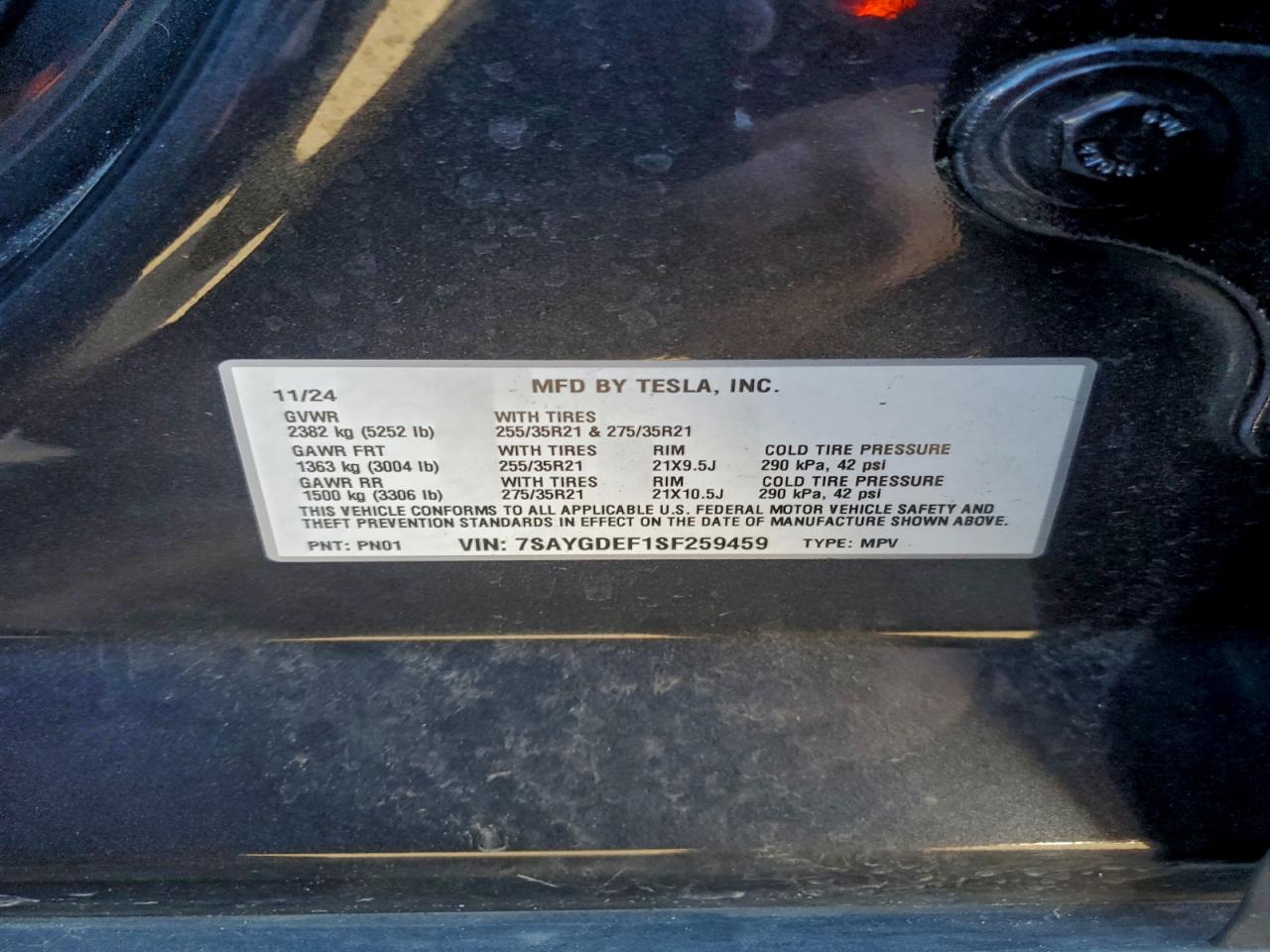 2025 Tesla Model Y VIN: 7SAYGDEF1SF259459 Lot: 93876125