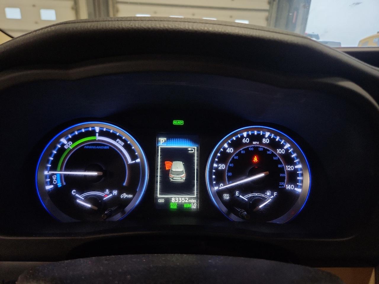 2017 Toyota Highlander Hybrid VIN: 5TDJGRFH1HS035818 Lot: 92933425