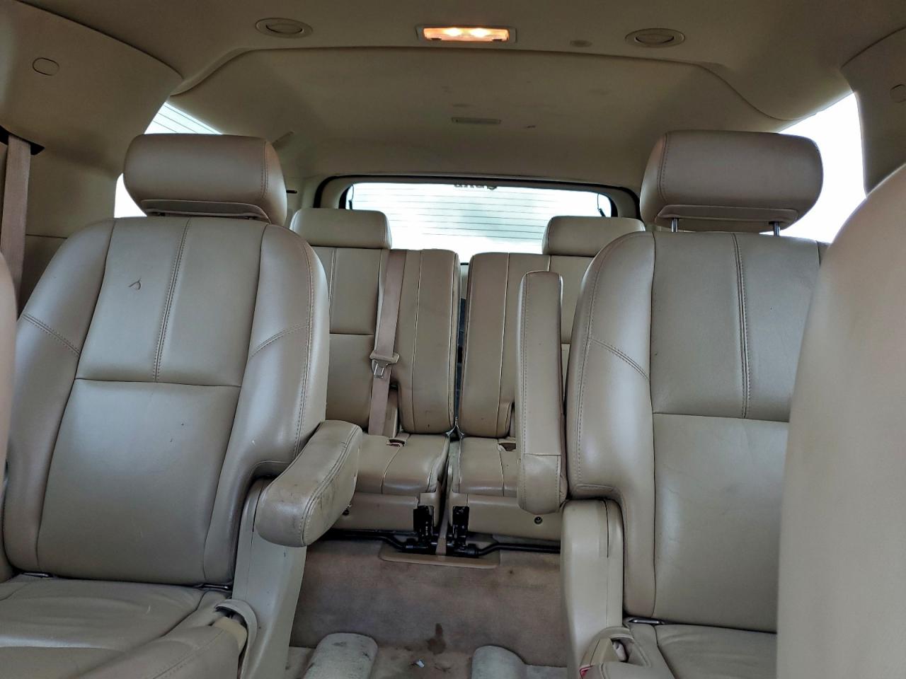 2007 Chevrolet Suburban C1500 VIN: 1GNFC16J07R224910 Lot: 93920855