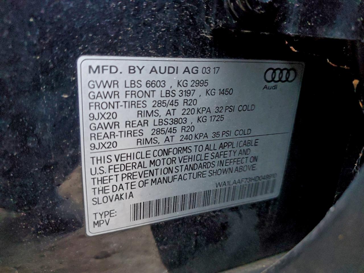 2017 Audi Q7 Premium Plus VIN: WA1LAAF73HD049910 Lot: 94130795