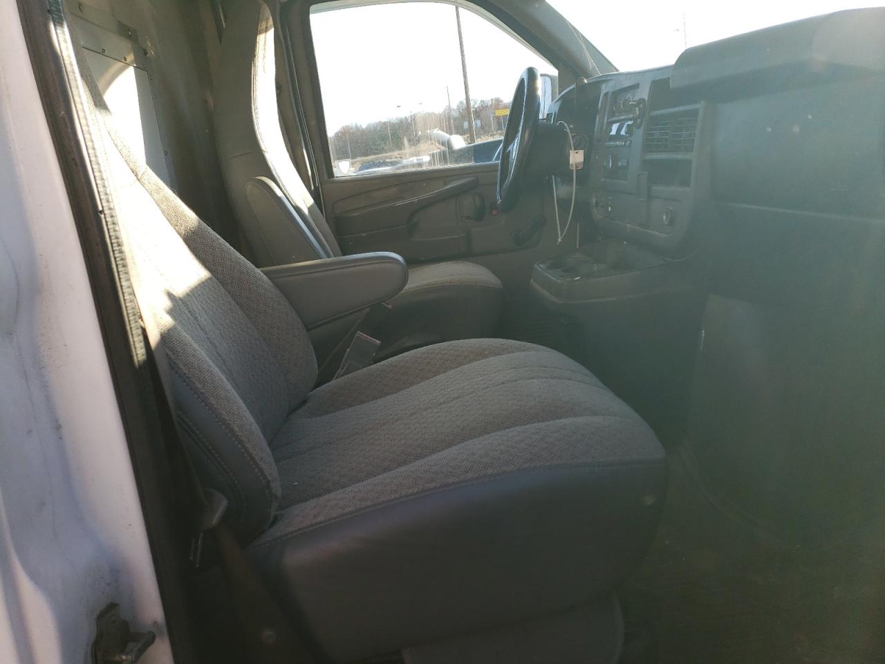 2015 Chevrolet Express G3500 VIN: 1GB0G2CG3F1206453 Lot: 92687455