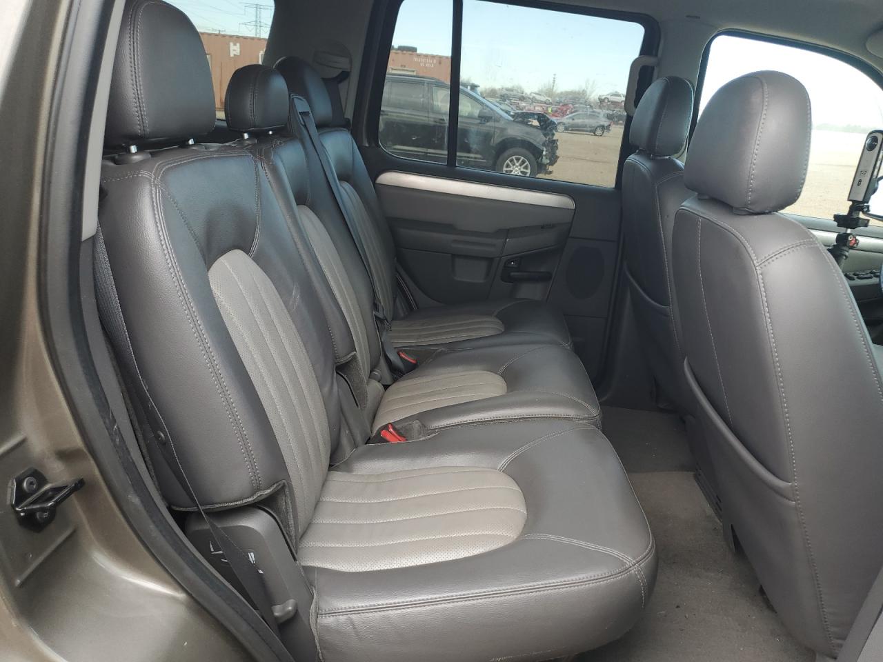 2003 Mercury Mountaineer VIN: 4M2DU86W73ZJ08562 Lot: 93038735