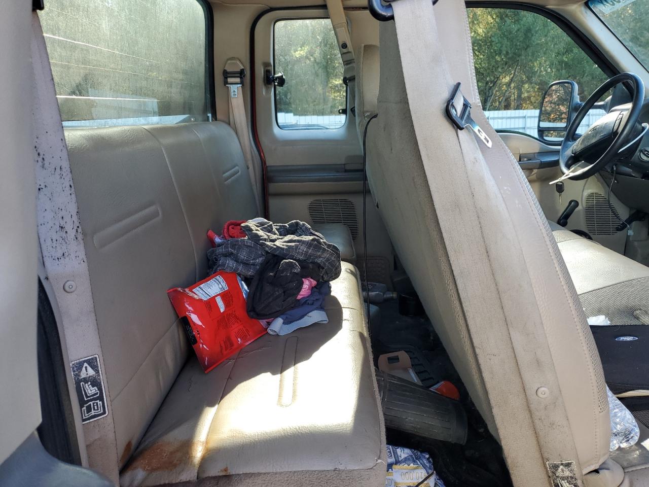 2000 Ford F250 Super Duty VIN: 1FTNX21L9YEB13935 Lot: 90220265