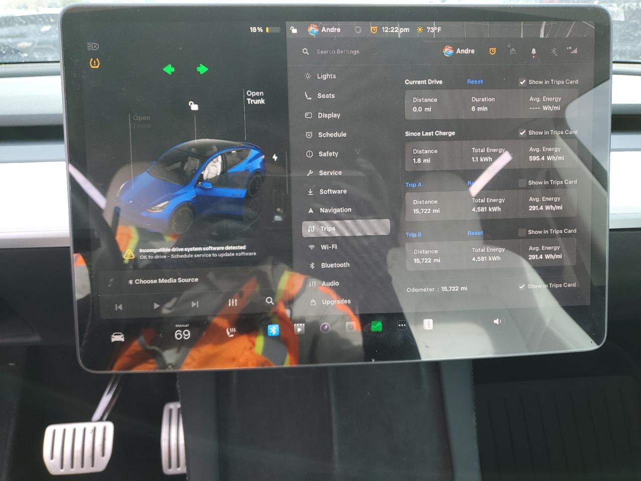 2024 Tesla Model Y VIN: 7SAYGDEF6RF049403 Lot: 91871105