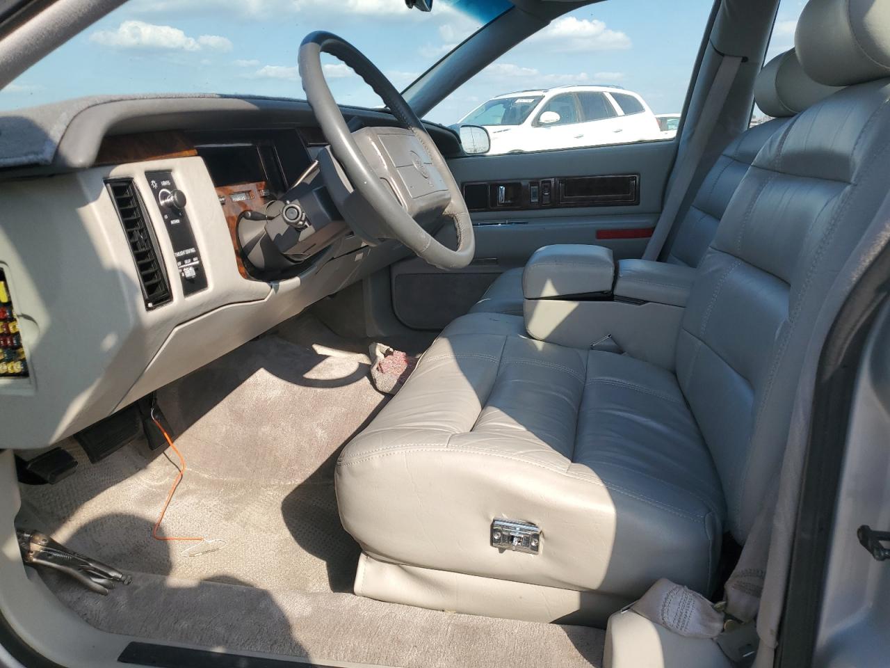 1993 Cadillac Fleetwood Chassis VIN: 1G6DW5270PR718938 Lot: 93625525