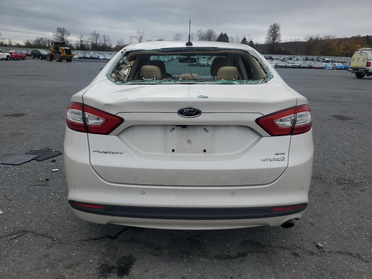 2016 Ford Fusion Se Hybrid VIN: 3FA6P0LU0GR374743 Lot: 92033345