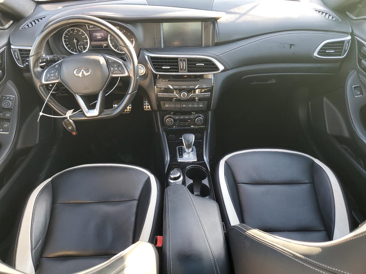 2017 Infiniti Qx30 Base VIN: SJKCH5CP0HA019243 Lot: 92017085