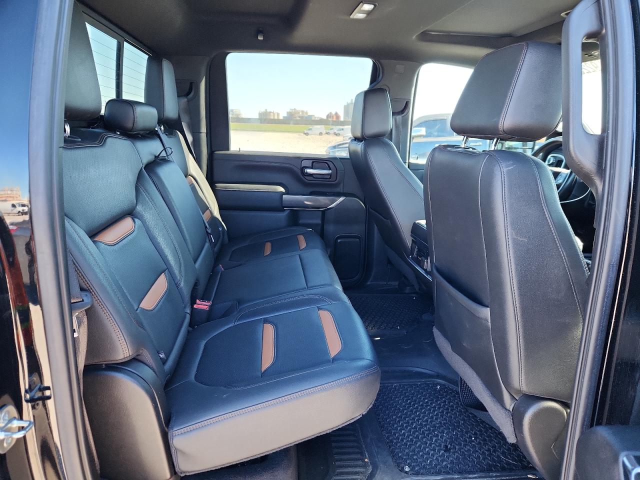 2022 GMC Sierra K2500 At4 VIN: 1GT49PEY0NF19255 Lot: 92203915