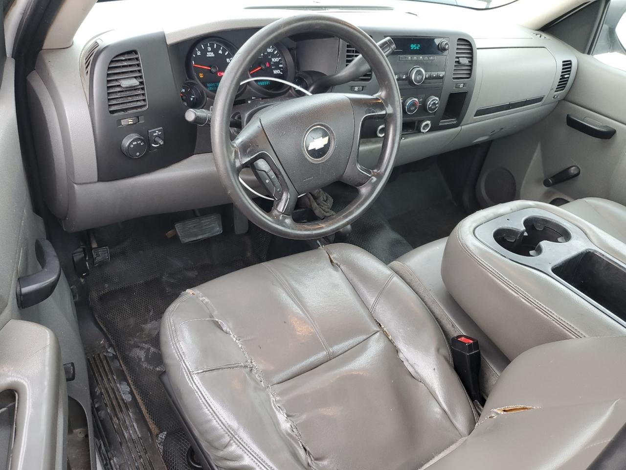 2011 Chevrolet Silverado K1500 VIN: 1GCNKPEA2BZ411960 Lot: 91565245