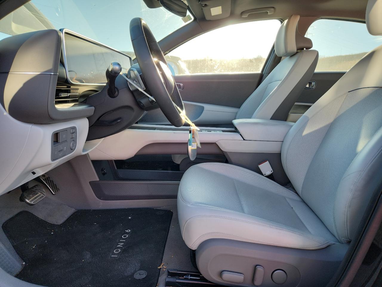 2024 Hyundai Ioniq 6 Limited VIN: KMHM54AC9RA079982 Lot: 93078255