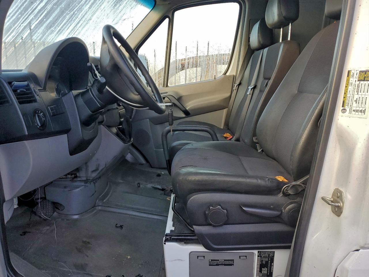 2013 Mercedes-Benz Sprinter 2500 VIN: WD3PE8CDXD5725766 Lot: 93654265