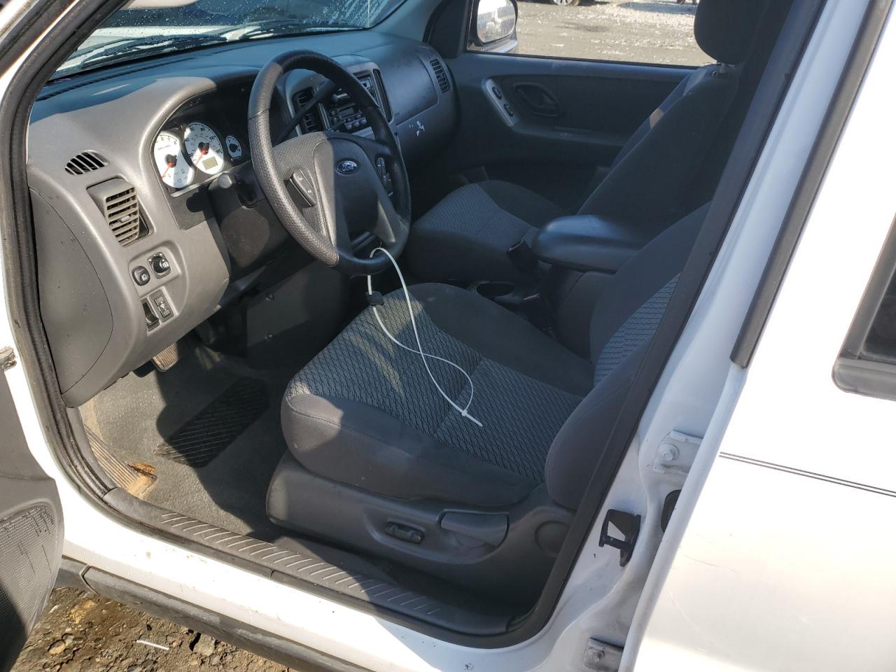 2003 Ford Escape Xlt VIN: 1FMYU031X3KD91853 Lot: 93609255