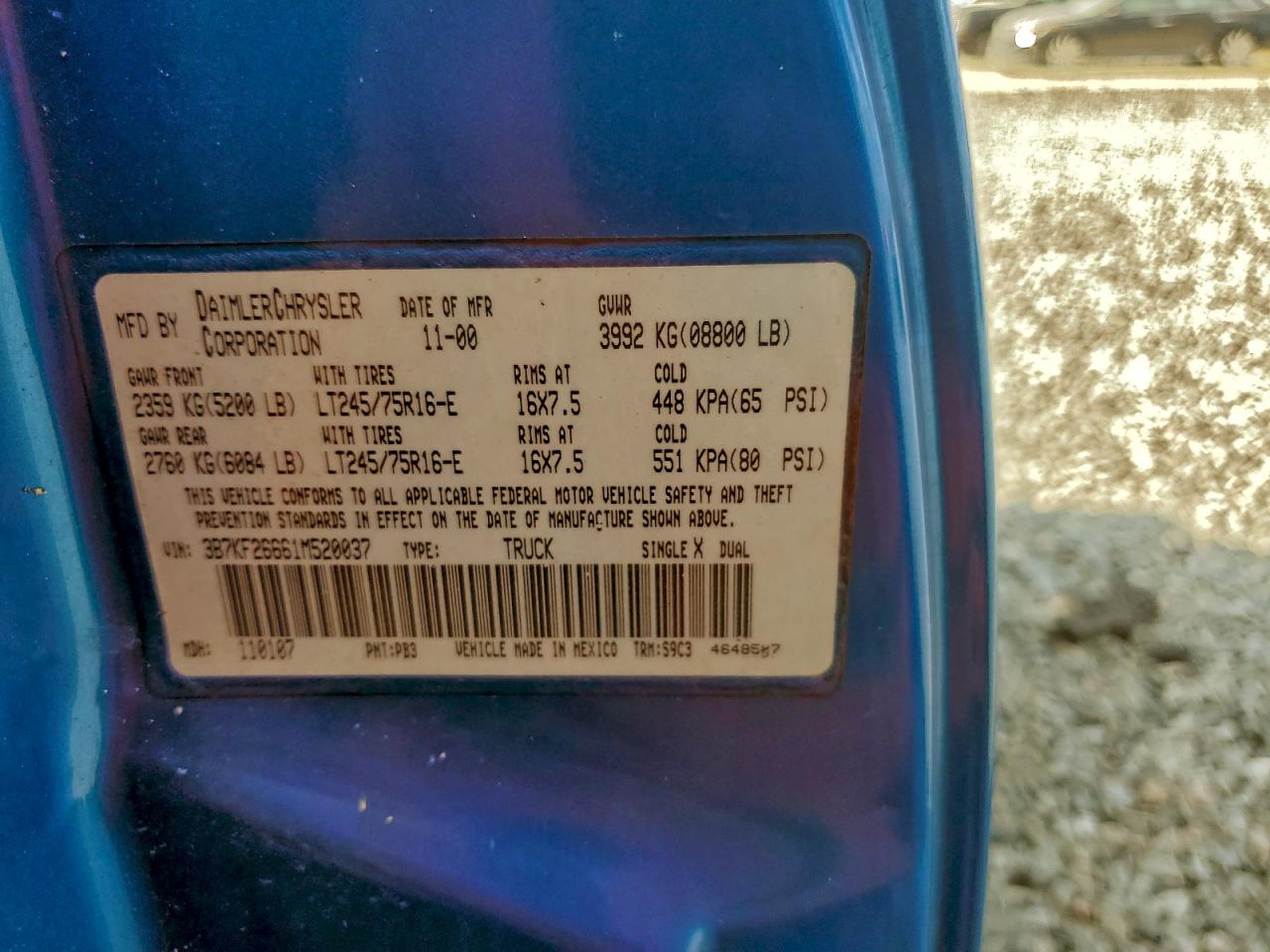 2001 Dodge Ram 2500 VIN: 3B7KF26661M520037 Lot: 94487875