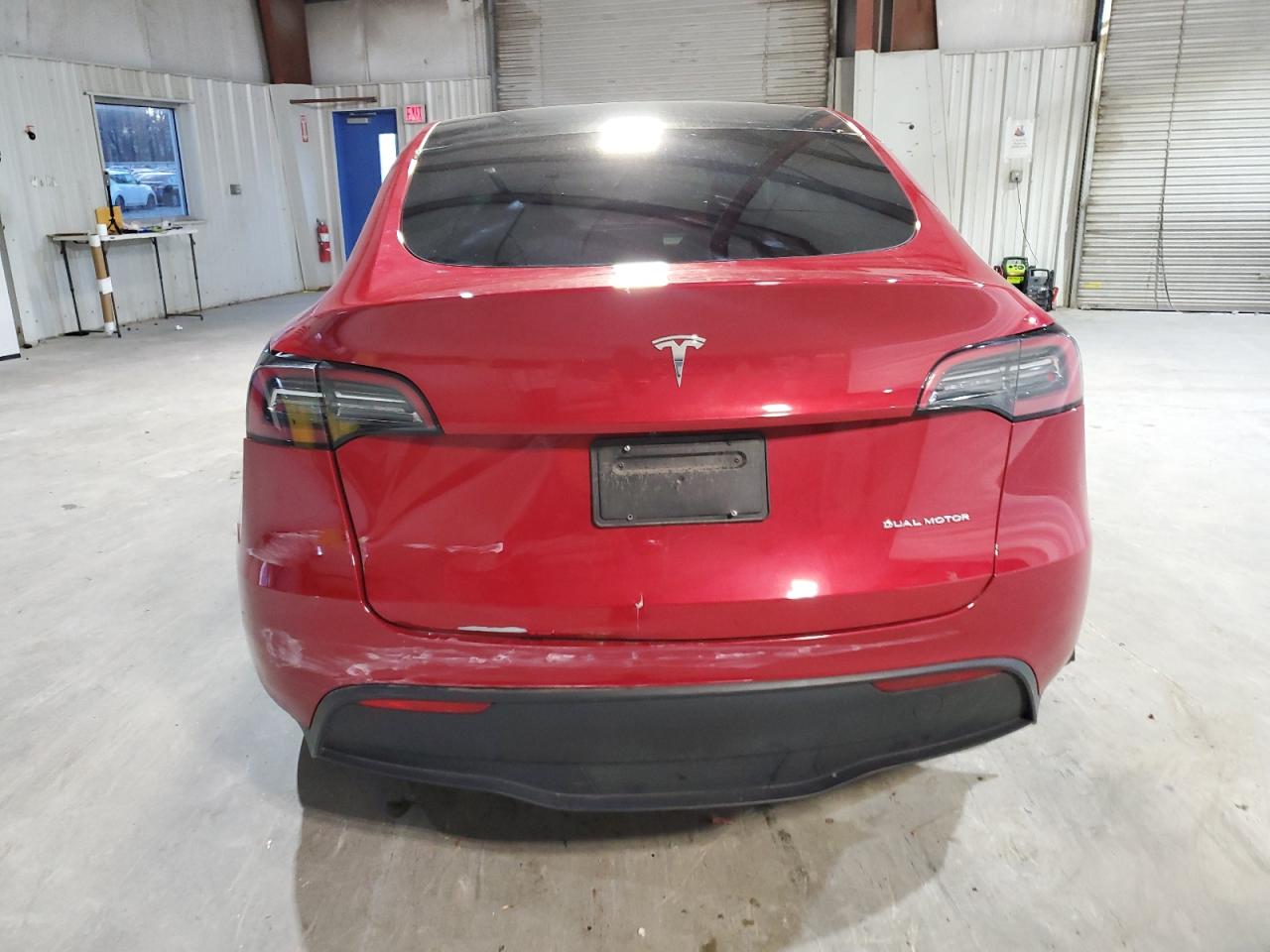 2023 Tesla Model Y VIN: 7SAYGDEE7PF668421 Lot: 90459325